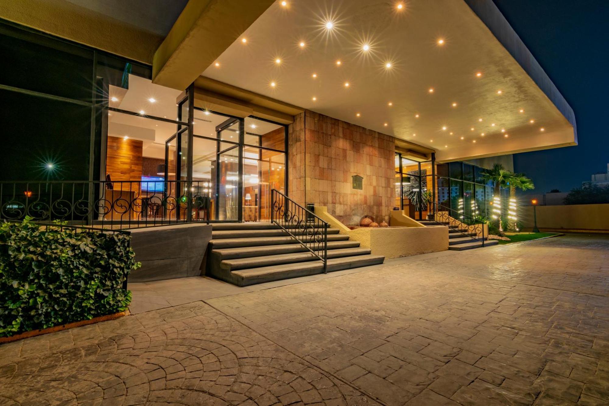 Hotel Lucerna Ciudad Juárez Extérieur photo